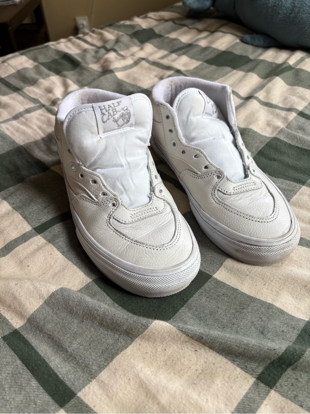 Vans Half-Cab White Low-Top Skate Sneakers